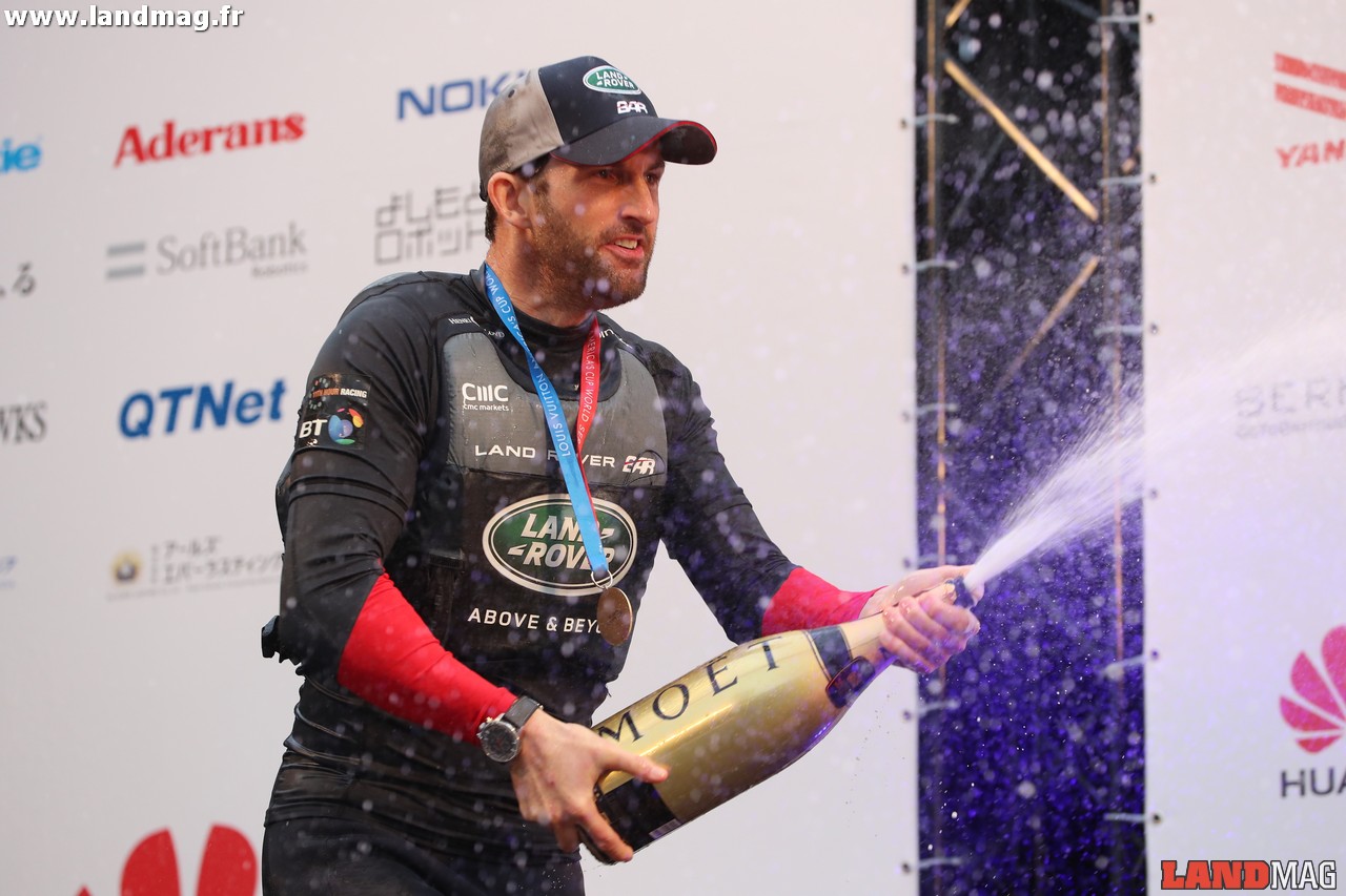 sirbenainsliecelebrateworldserieswinlloydimages