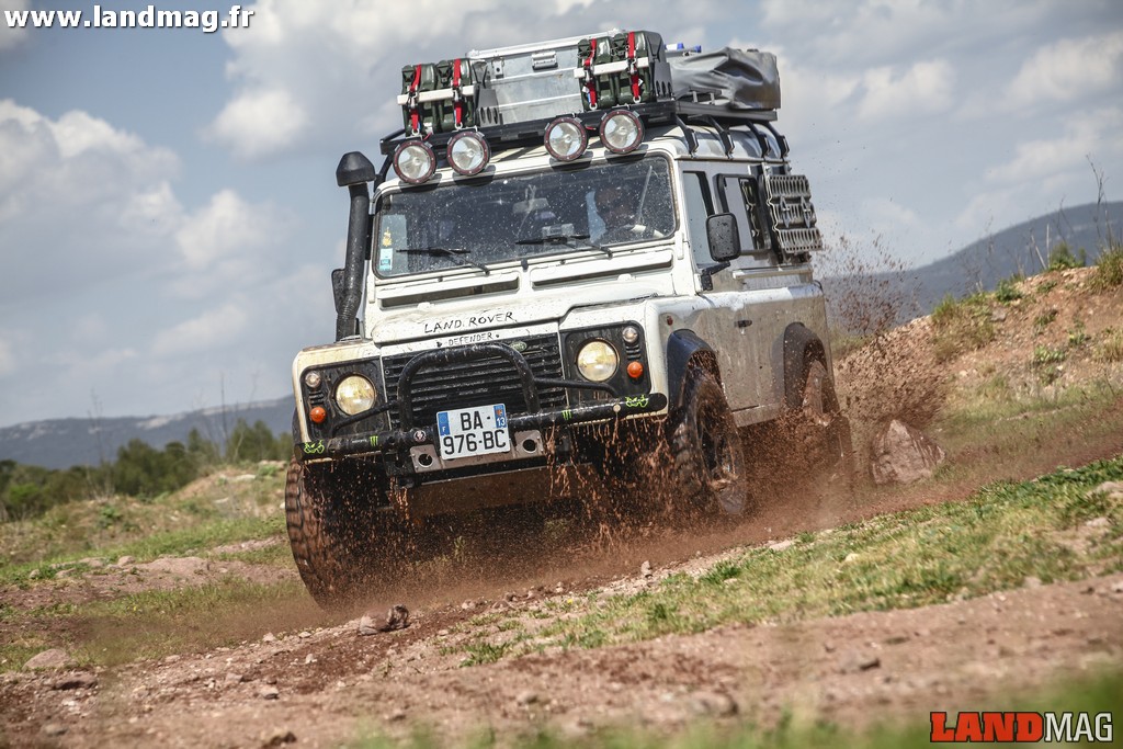 Prépa : un Defender 110 « fait maison » pour le raid