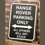 Plaque-metallique-vintage-Range-Rover-Parking-Only-